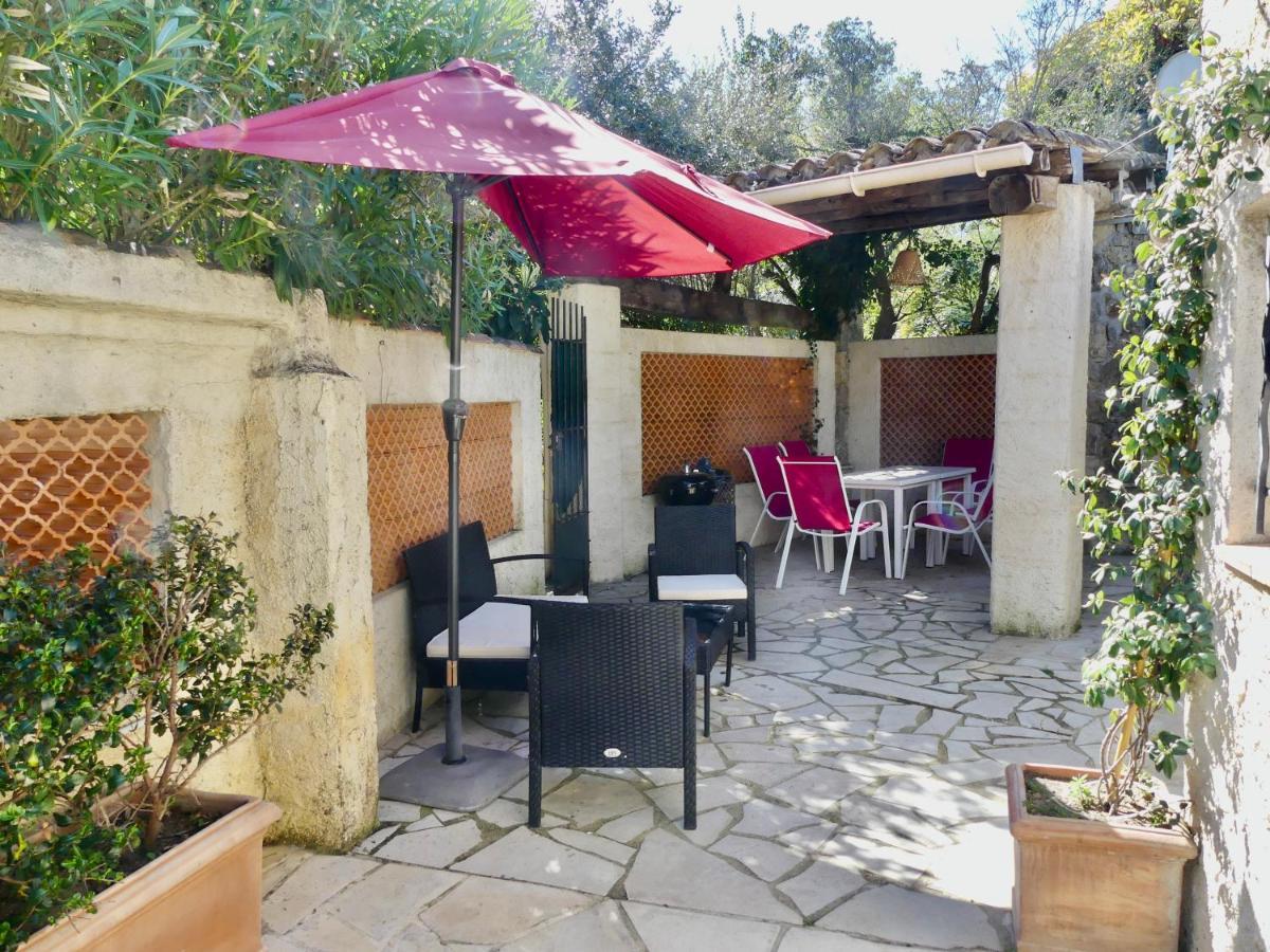 Maisonnette Au Calme Et Proche Mer Mandelieu-la-Napoule Exterior photo